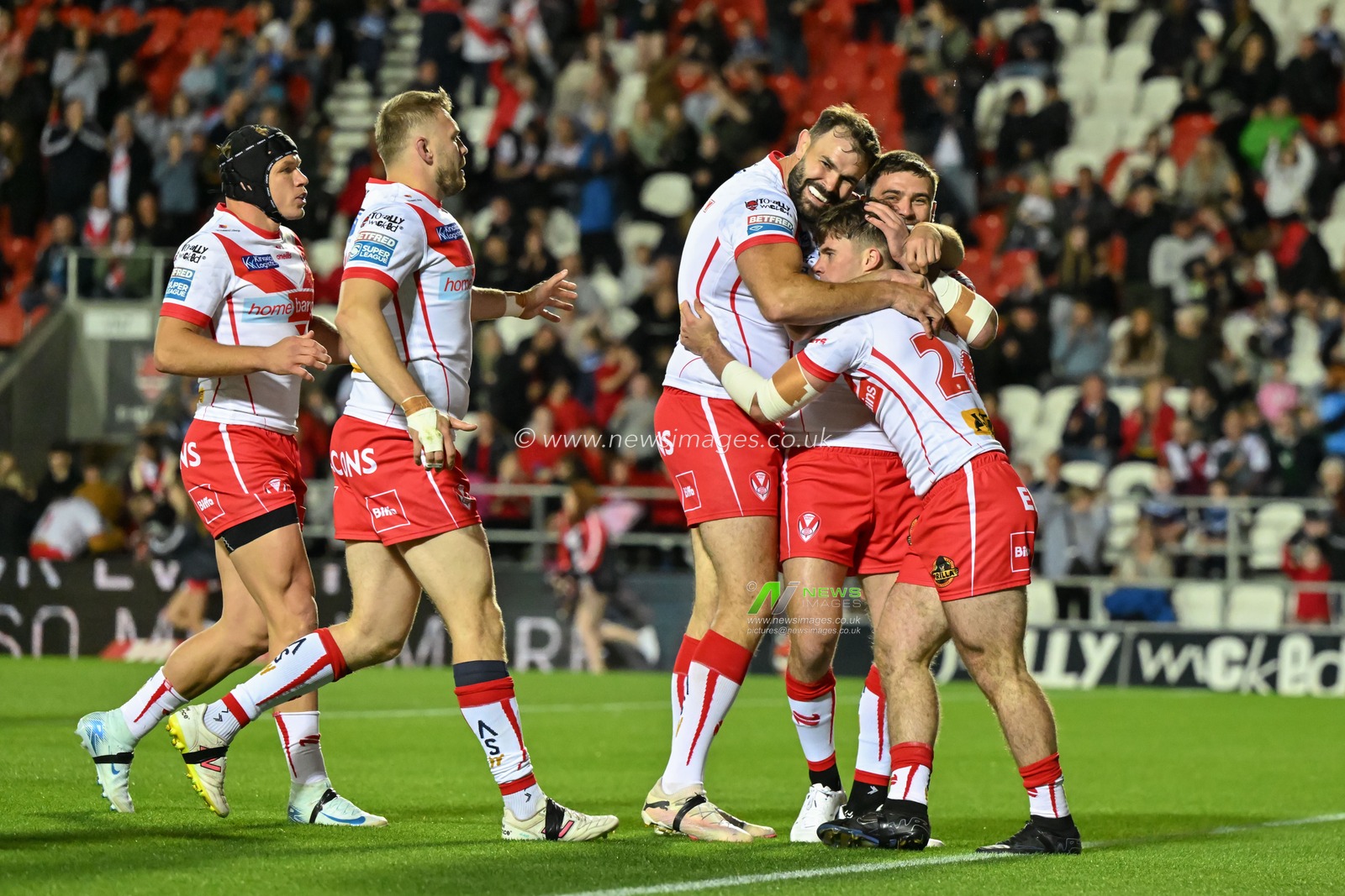 Jake Burns of St. Helens celebrates his try to make it 4-0 St Helens during the Betfred Super League Round 26 match St Helens vs Castleford Tigers at Totally Wicked Stadium, St Helens, United Kingdom, 13th September 2024

(Photo by Cody Froggatt/News Images)