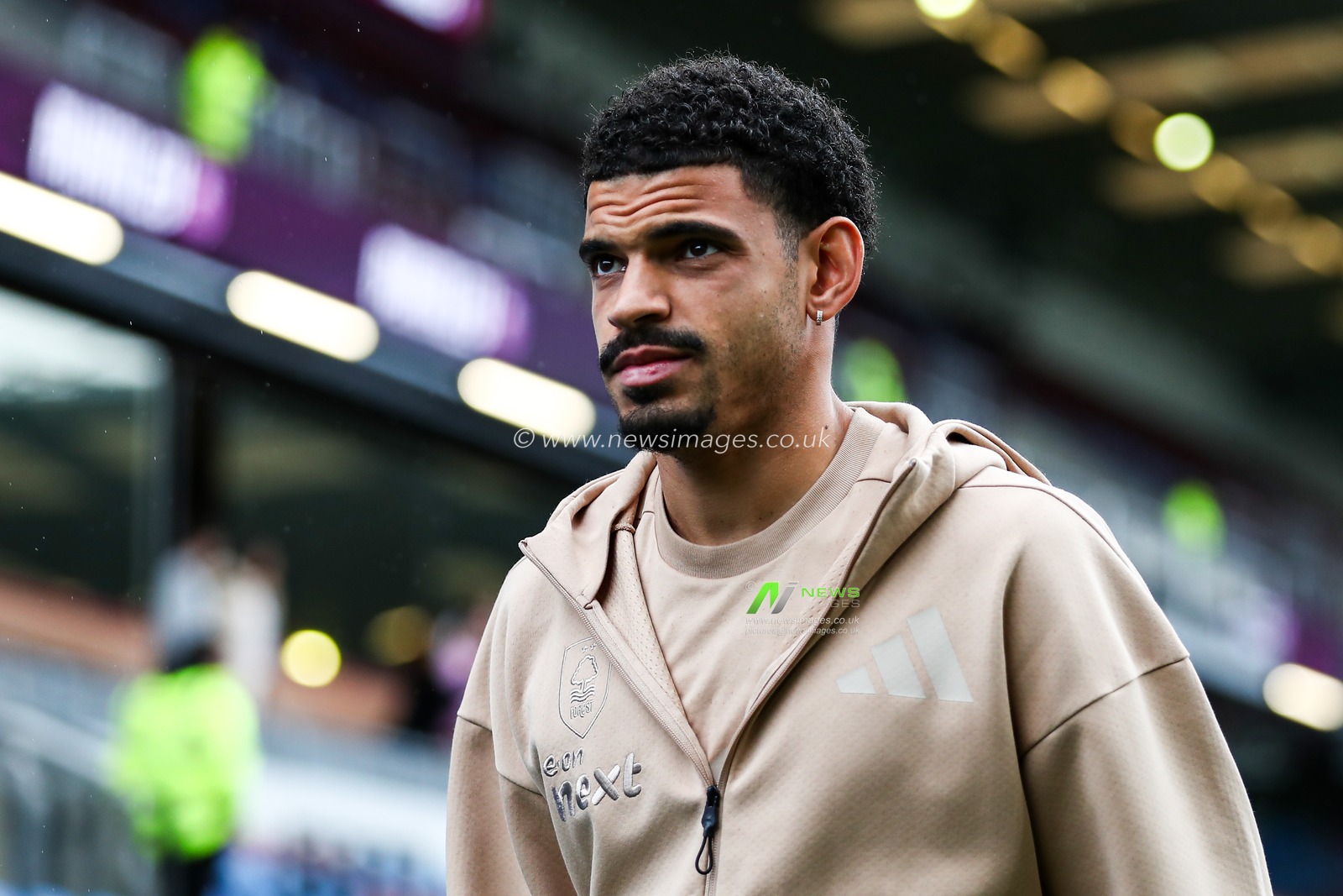 Morgan Gibbs-White of Nottingham Forest arrives at stadium ahead of the Premier League match Burnley vs Nottingham Forest at Turf Moor, Burnley, United Kingdom, 20th September 2025

(Photo by Jorge Horsted/News Images)