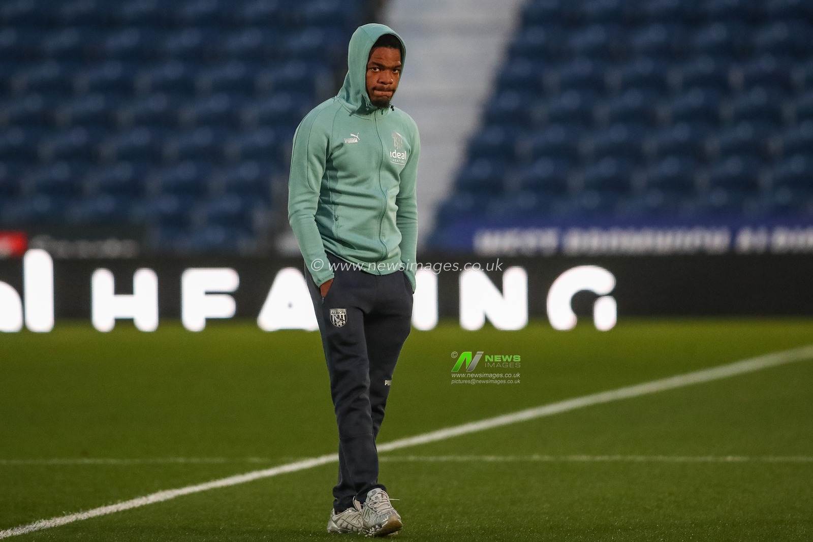 Grady Diangana #11 of West Bromwich Albion arrives ahead of the Sky Bet Championship match West Bromwich Albion vs Bristol City at The Hawthorns, West Bromwich, United Kingdom, 18th October 2022

(Photo by Gareth Evans/News Images)