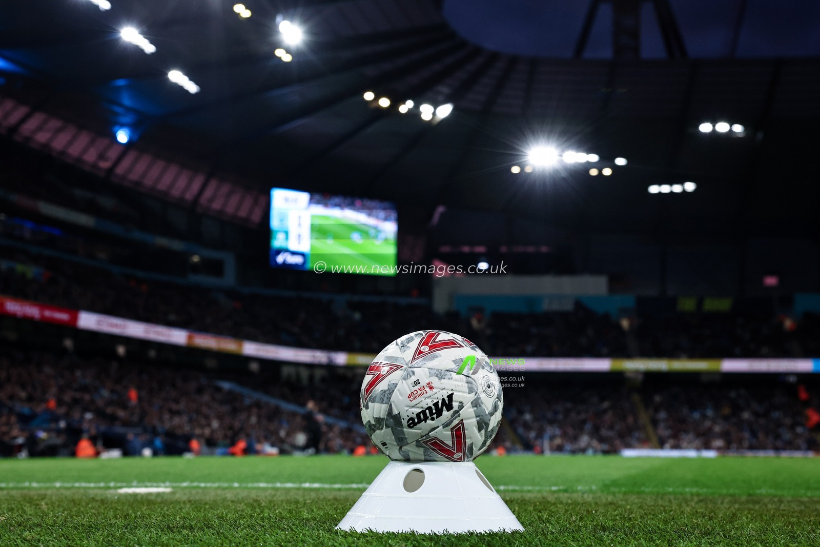 Mitre match ball during the Emirates FA Cup 5th Round match Manchester City vs Plymouth Argyle at Etihad Stadium, Manchester, United Kingdom, 1st March 2025

(Photo by Mark Cosgrove/News Images)