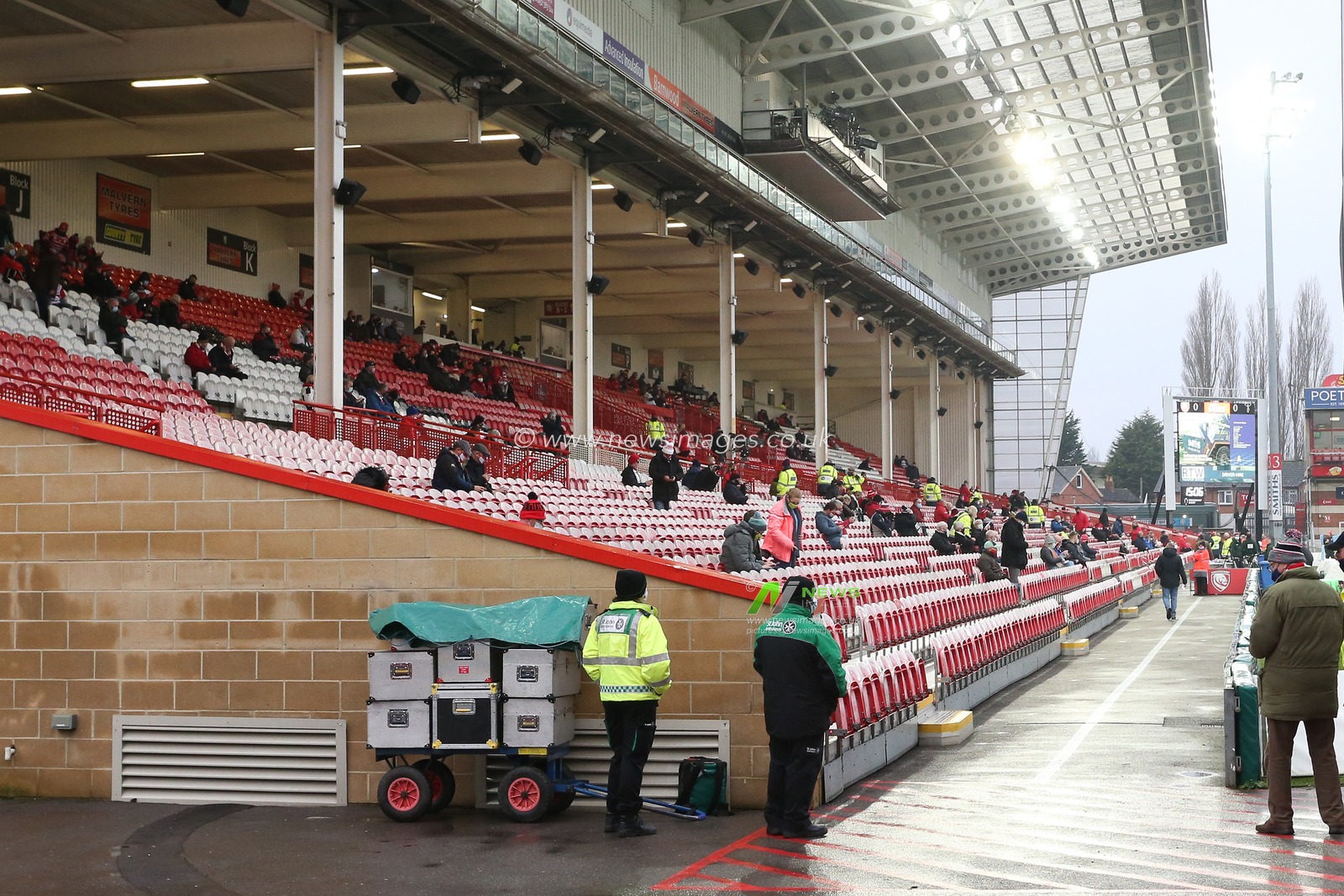 Fans back in at the Kingsholm Stadium for the Gloucester vs Harlequins game.