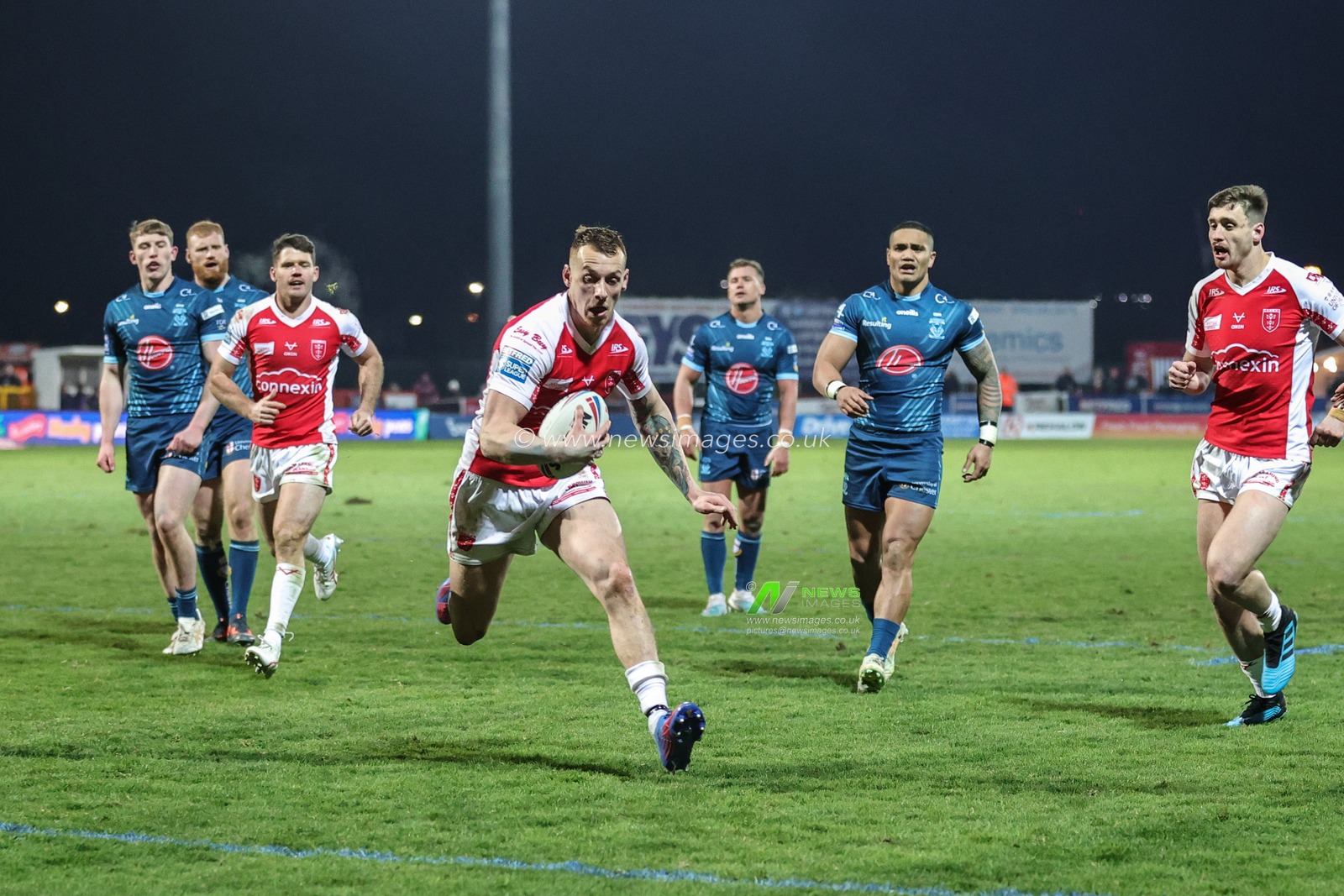 Frankie Halton #11 of Hull KR goes over for a try during the Betfred Super League Round 4 match Hull KR vs Warrington Wolves at Sewell Group Craven Park, Kingston upon Hull, United Kingdom, 10th March 2023

(Photo by Mark Cosgrove/News Images)