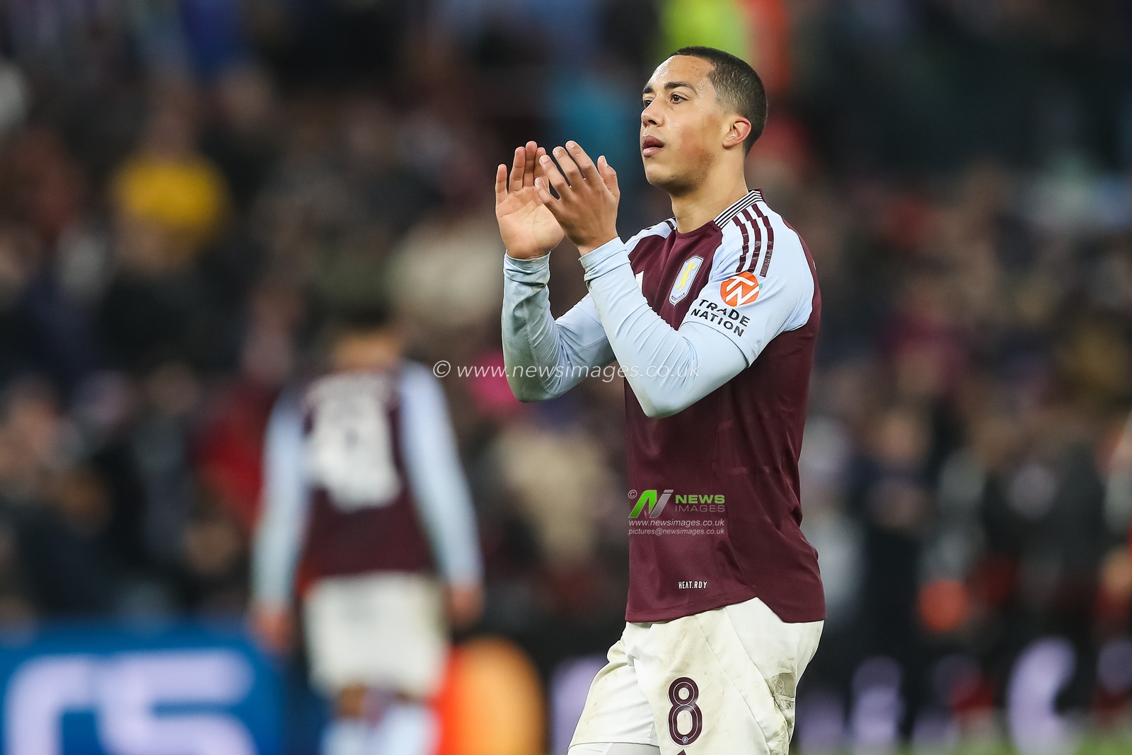 Youri Tielemans of Aston Villa applauds the fans at the end of the UEFA Champions League Matchday 8 of 8 Aston Villa vs Celtic at Villa Park, Birmingham, United Kingdom, 29th January 2025

(Photo by Gareth Evans/News Images)