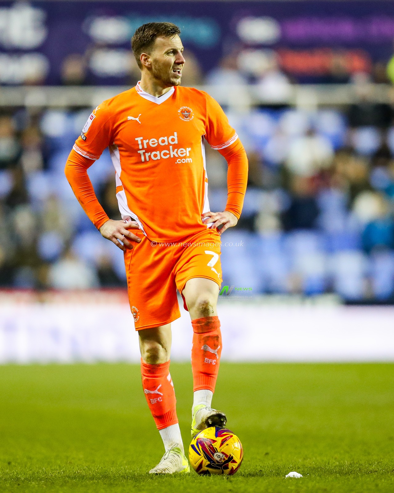 Lee Evans of Blackpool looks on during the Sky Bet League 1 match Reading vs Blackpool at Select Car Leasing Stadium, Reading, United Kingdom, 14th December 2024

(Photo by Izzy Poles/News Images)