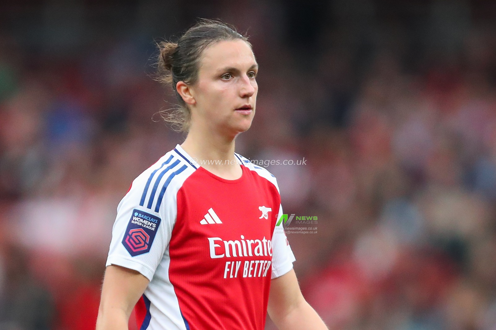 Lotte Wubben-Woy of Arsenal looks on during the The FA Women's Super League match Arsenal Women vs Everton Women at Emirates Stadium, London, United Kingdom, 6th October 2024

(Photo by Izzy Poles/News Images)