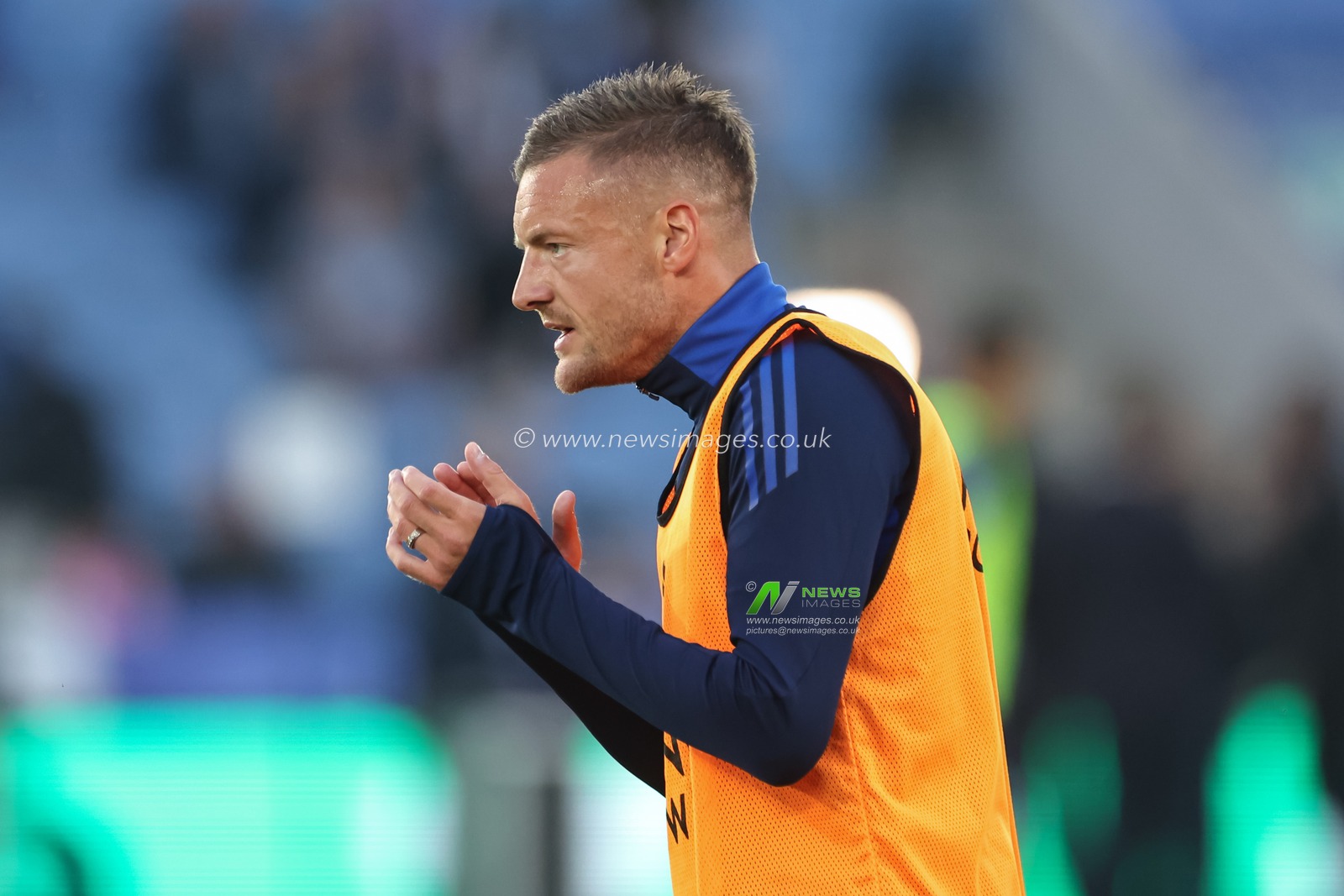 Jamie Vardy of Leicester City warms up ahead of the Premier League match Leicester City vs Tottenham Hotspur at King Power Stadium, Leicester, United Kingdom, 19th August 2024

(Photo by Mark Cosgrove/News Images)