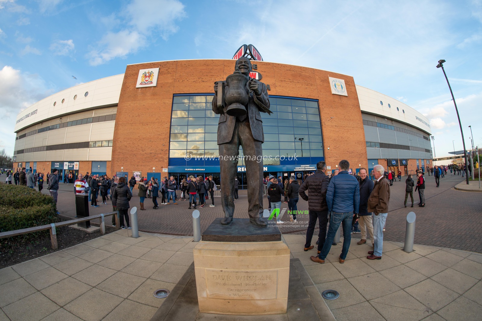 A general view of DW Stadium, home of Wigan Warriors


17th February  2019 , DW Stadium, Wigan, England;  Betfred World Club Challenge, Wigan Warriors vs Sydney Roosters ; 

Credit: Terry Donnelly/News Images