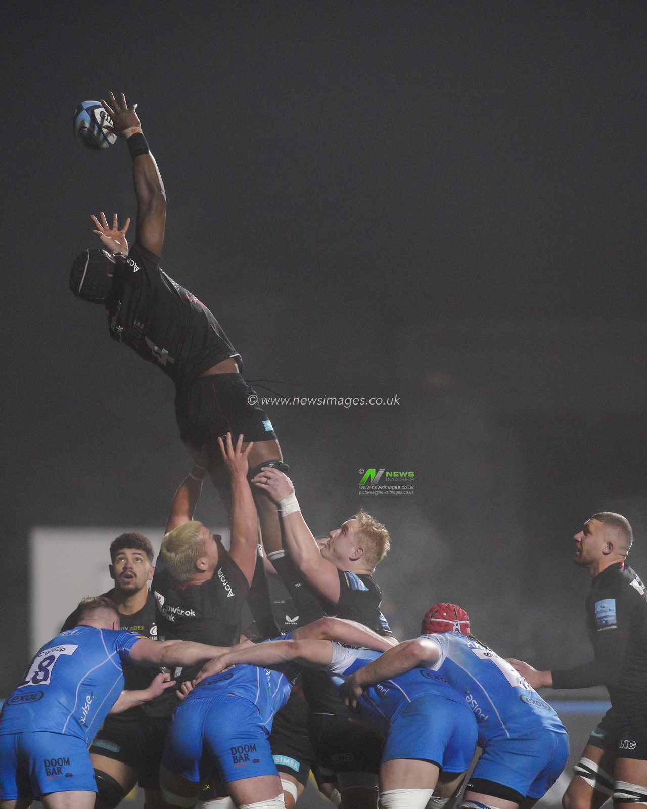 Maro Itoje #4 of Saracens in action during the game
