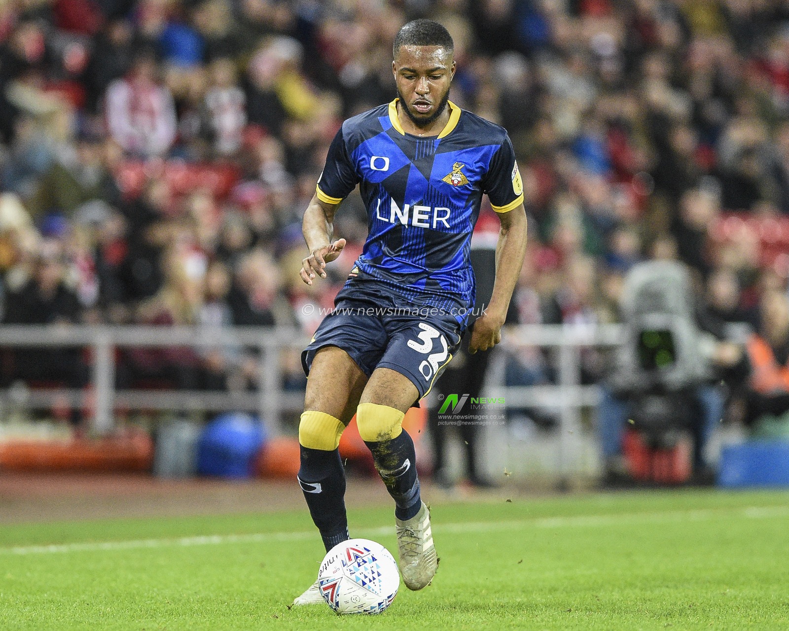 24th January 2020, Stadium Of Light, Sunderland, England; Sky Bet League 1, Sunderland v Doncaster Rovers : Cameron John (32) of Doncaster Rovers in action