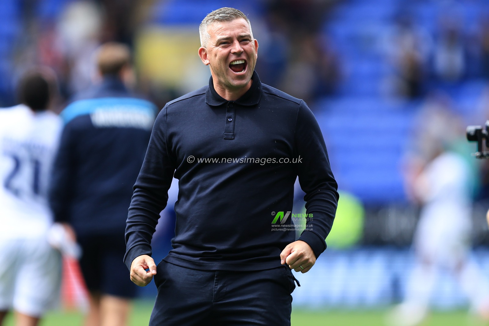 Steven Schumacher manager of Bolton Wanderers celebrates 2-1 win after the Sky Bet Championship match Bolton Wanderers vs Preston North End at Toughsheet Community Stadium, Bolton, United Kingdom on 15 August 2026

(Photo by Jorge Horsted/News Images)