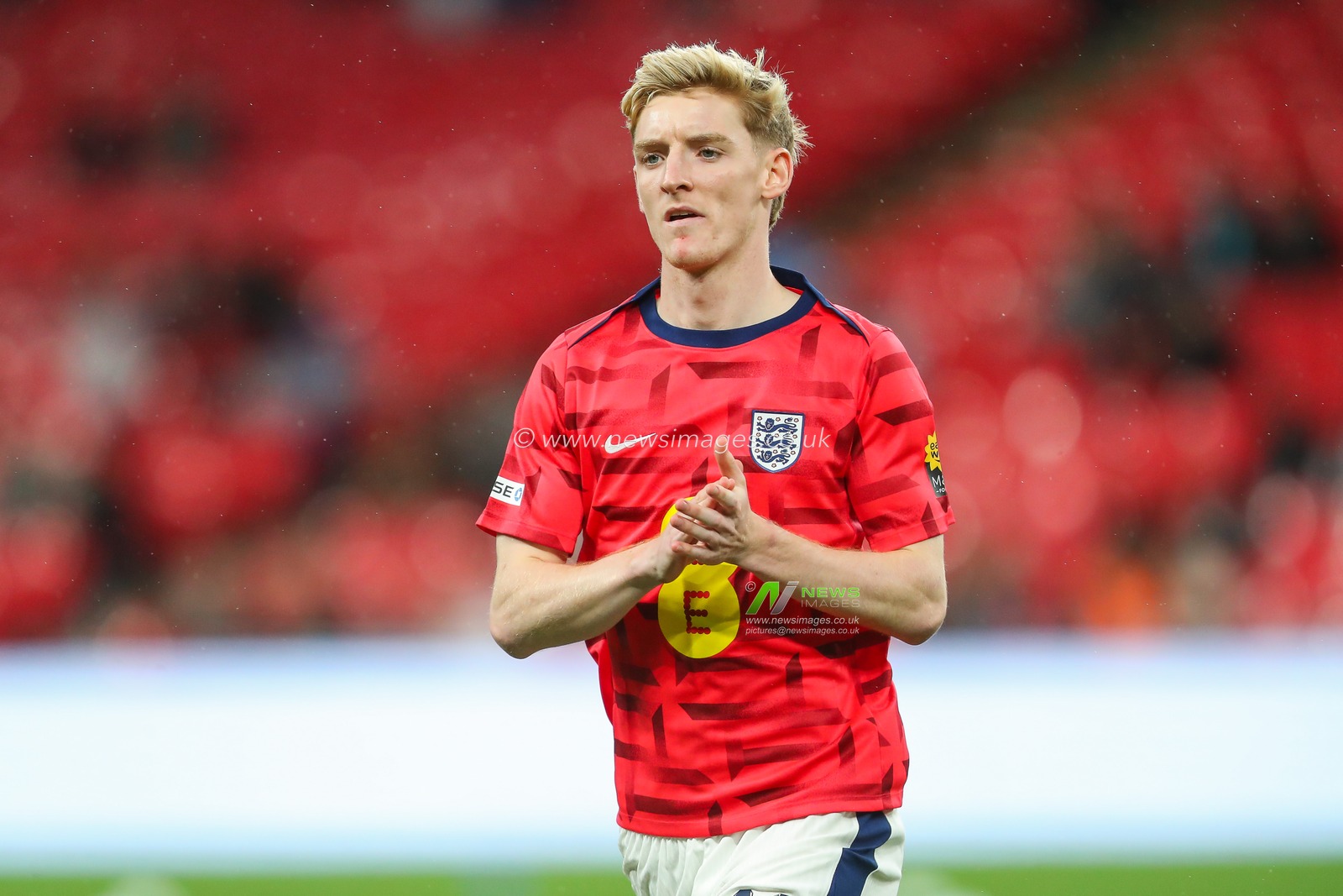 Anthony Gordon of England during the pre-game warmup ahead of the UEFA Nations League - League B - Group 2 England v Finland at Wembley Stadium, London, United Kingdom, 10th September 2024

(Photo by Gareth Evans/News Images)