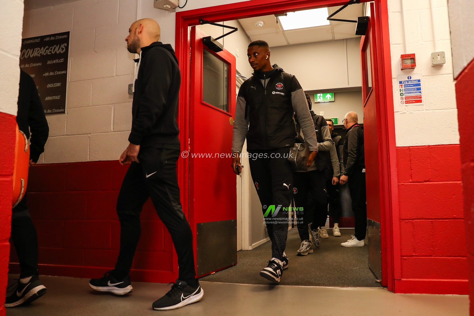 Marvin Ekpiteta of Blackpool arrives ahead of the Sky Bet League 1 match Stevenage vs Blackpool at Lamex Stadium, Stevenage, United Kingdom, 3rd February 2024

(Photo by Gareth Evans/News Images)