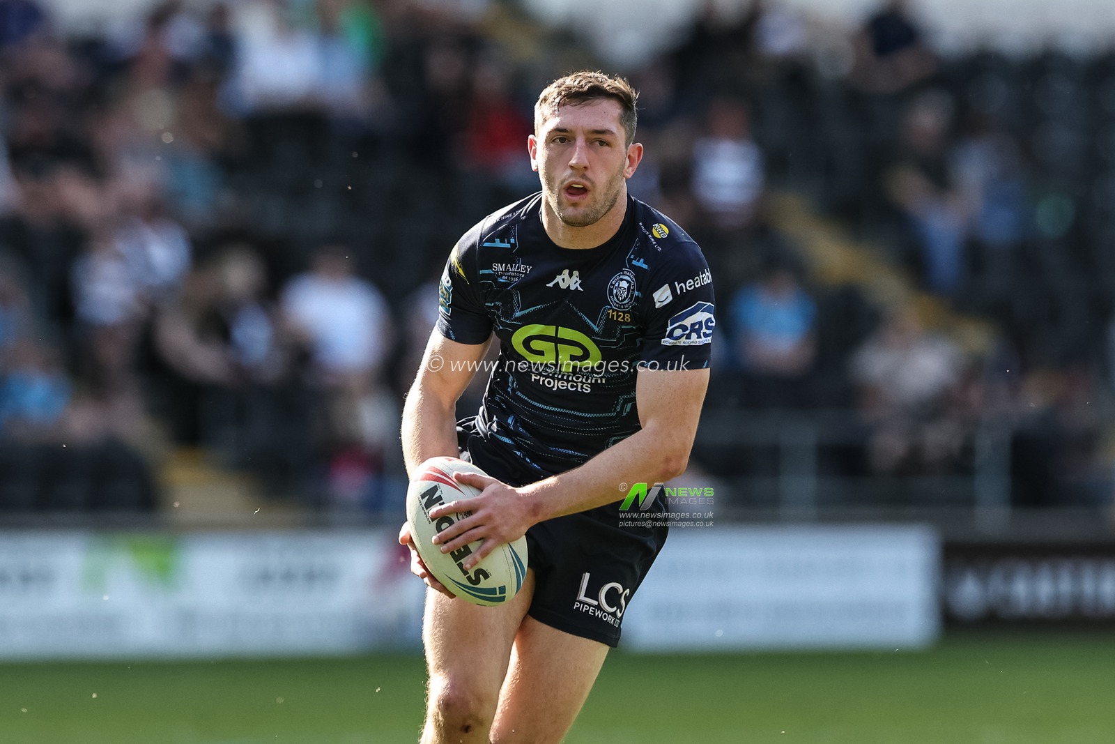 Jake Wardle of Wigan Warriors during the Betfred Super League Round 9 match Hull FC vs Wigan Warriors at MKM Stadium, Hull, United Kingdom, 27th April 2025

(Photo by Mark Cosgrove/News Images)