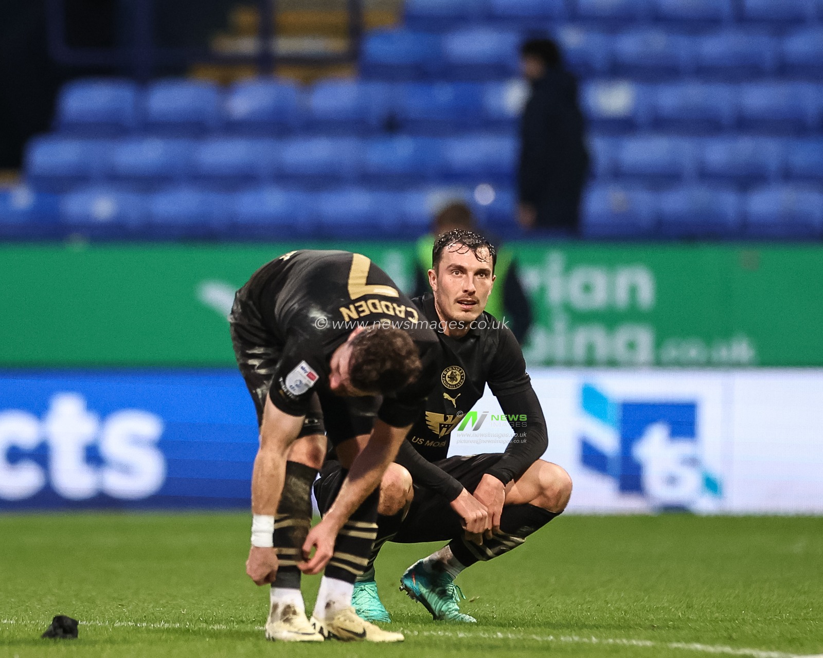 Josh Earl of Barnsley after the final whistle during the Sky Bet League 1 match Bolton Wanderers vs Barnsley at Toughsheet Community Stadium, Bolton, United Kingdom, 3rd February 2024

(Photo by Mark Cosgrove/News Images)