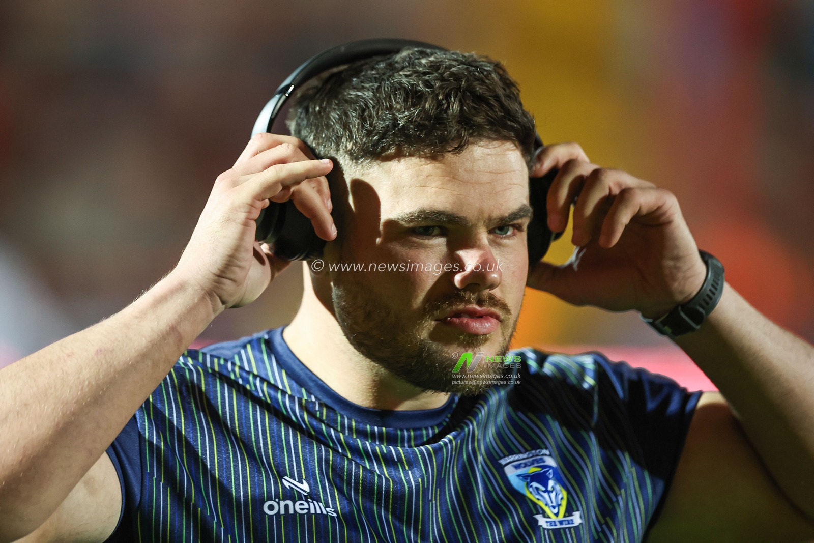 Joe Philbin of Warrington Wolves arrives ahead of the Betfred Super League Round 4 match Hull KR vs Warrington Wolves at Sewell Group Craven Park, Kingston upon Hull, United Kingdom, 7th March 2024

(Photo by Mark Cosgrove/News Images)