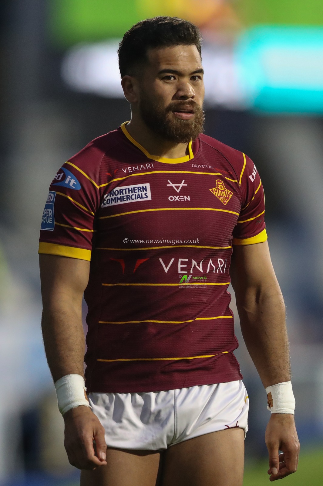 Esan Marsters of Huddersfield Giants during the Betfred Super League Round 12 match Huddersfield Giants vs Leigh Leopards at John Smith's Stadium, Huddersfield, United Kingdom, 24th May 2024

(Photo by Alfie Cosgrove/News Images)