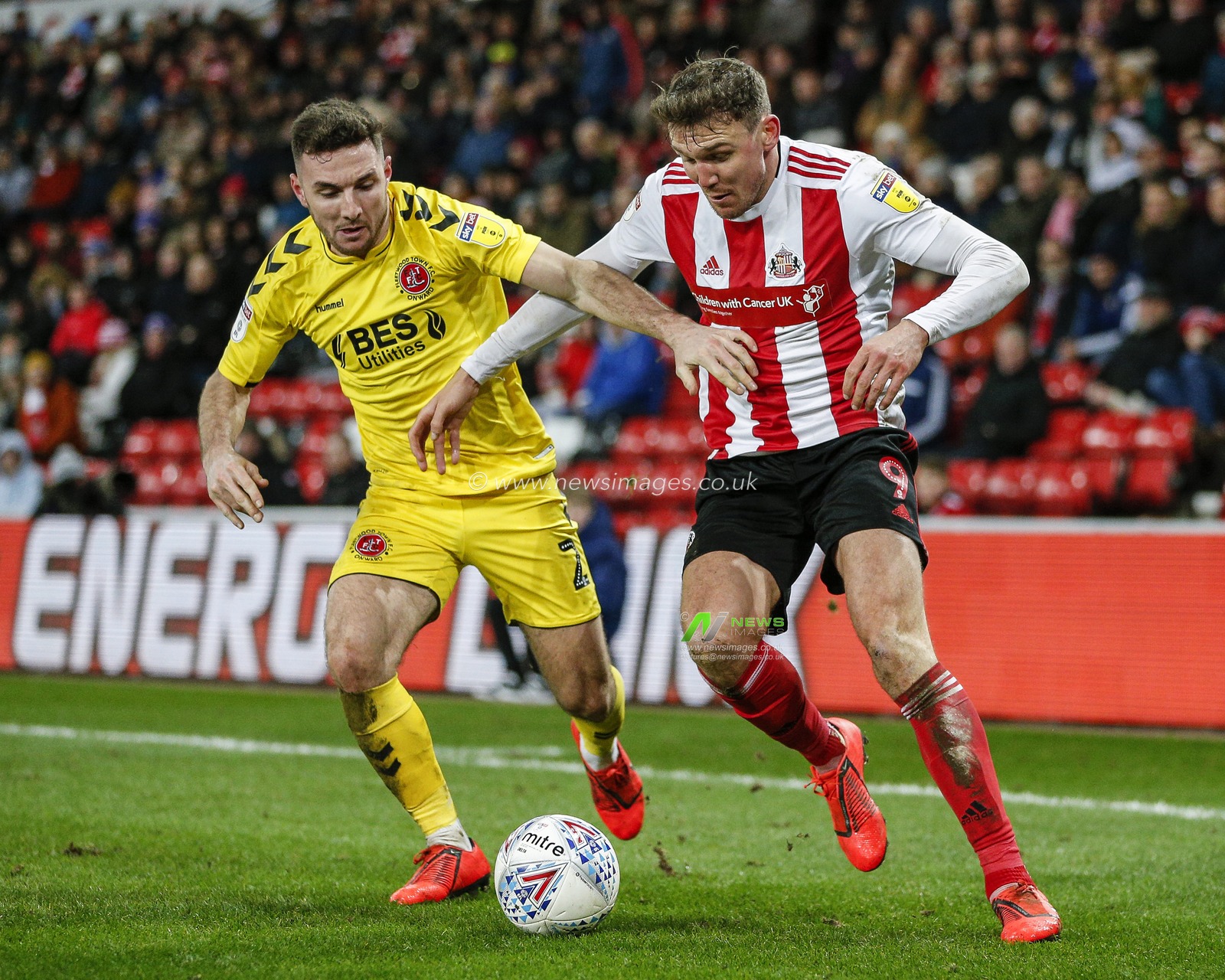 25th February 2020, Stadium Of Light, Sunderland, England; Sky Bet League 1, Sunderland v Fleetwood Town : Charlie Wyke (9) of Sunderland tries to break away from Lewis Coyle (2) of Fleetwood Town