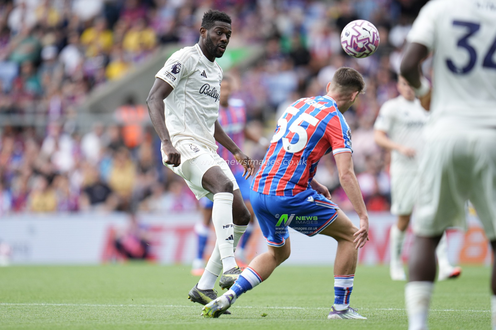 during the Premier League match Crystal Palace vs Nottingham Forest at Selhurst Park, London, United Kingdom, 24th August 2025

(Photo by Harvey Murphy/News Images)