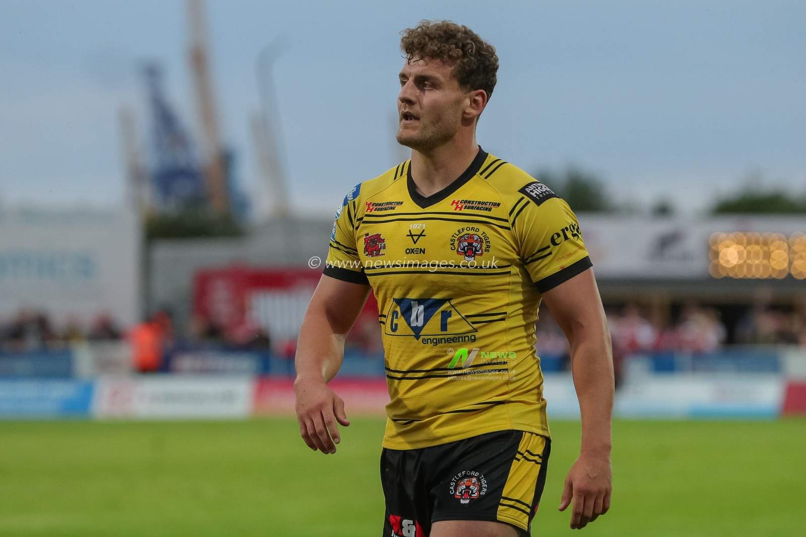 George Lawler #8 of Castleford Tigers during the Betfred Super League Round 20 match Hull KR vs Castleford Tigers at Sewell Group Craven Park, Kingston upon Hull, United Kingdom, 28th July 2023

(Photo by James Heaton/News Images)