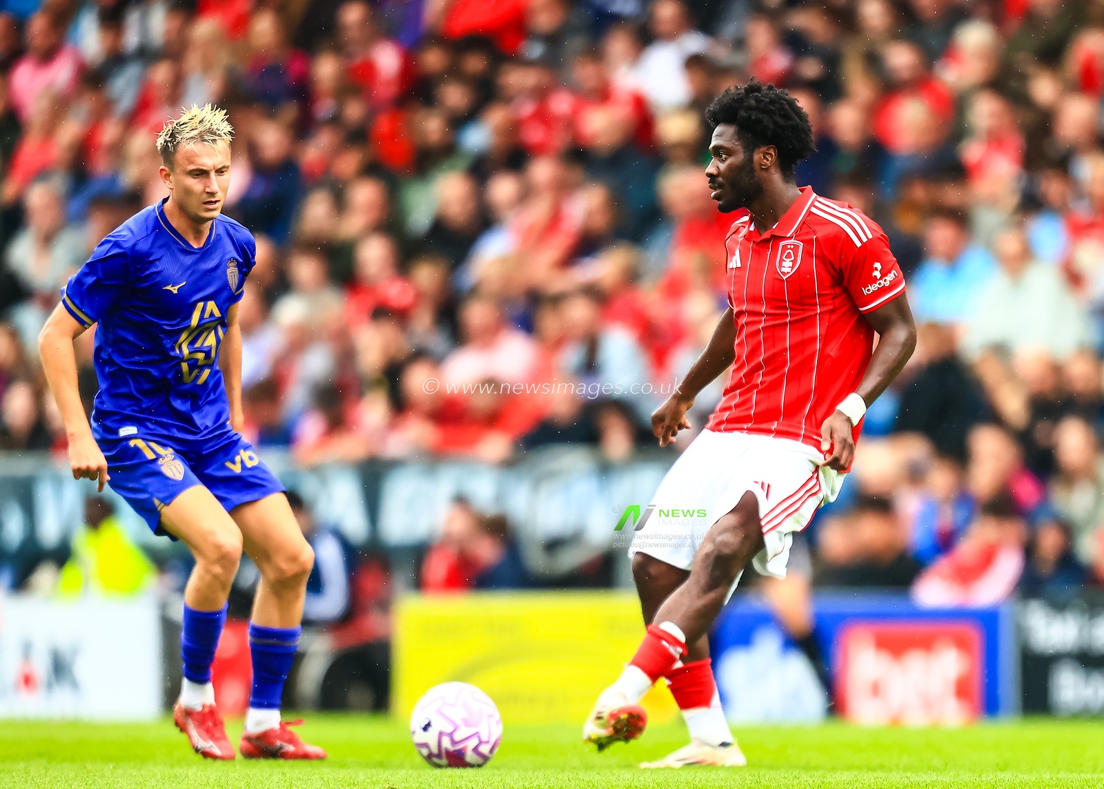Ola Aina of Nottingham Forest passes the ball during the Pre-season friendly match Nottingham Forest vs Monaco at SMH Group Stadiumact Stadium, Chesterfield, United Kingdom, 19th July 2025

(Photo by Richard Bierton/News Images)