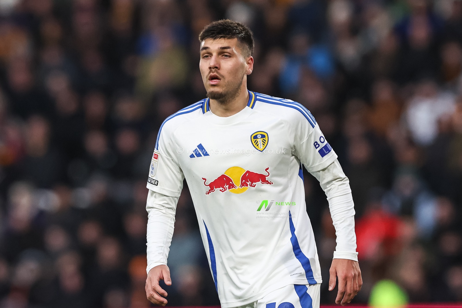 JoÃ«l Piroe of Leeds United during the Sky Bet Championship match Hull City vs Leeds United at MKM Stadium, Hull, United Kingdom, 4th January 2025

(Photo by Mark Cosgrove/News Images)