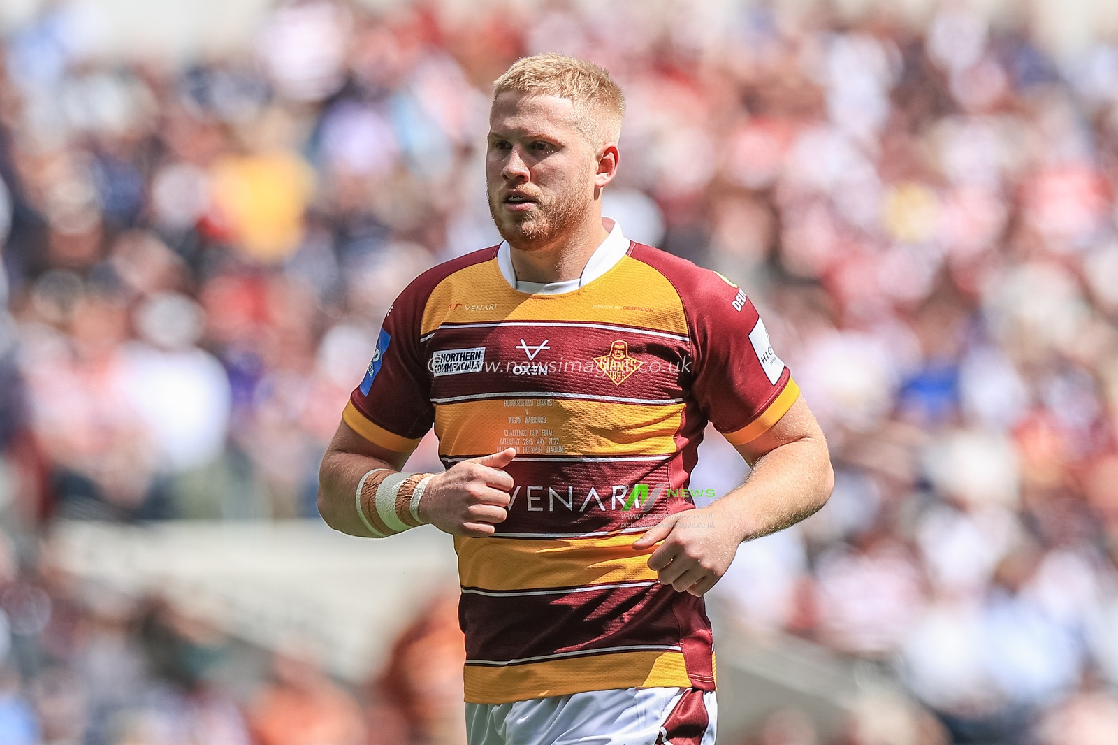 Oliver Wilson #20 of Huddersfield Giants during the game