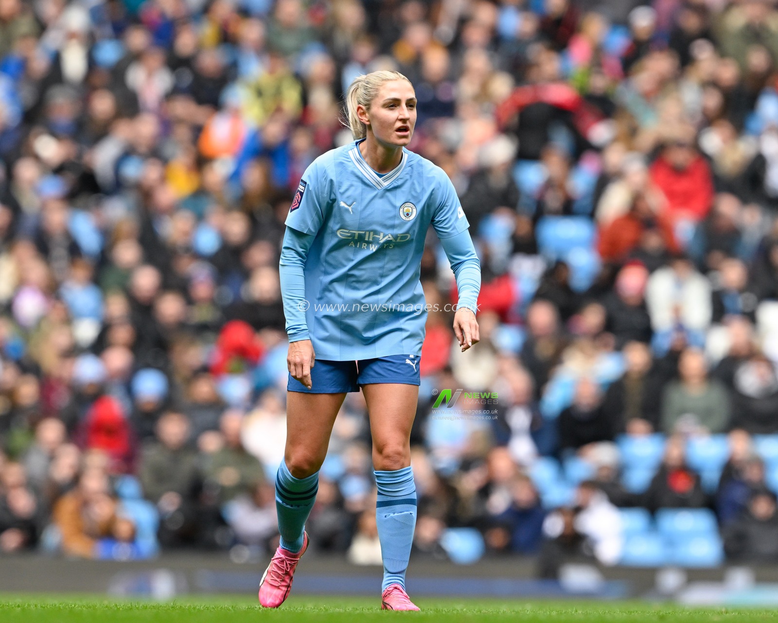 Laura Coombs of Manchester City Women, during The FA Women's Super League match Manchester City Women vs Manchester United Women at Etihad Stadium, Manchester, United Kingdom, 23rd March 2024

(Photo by Cody Froggatt/News Images)