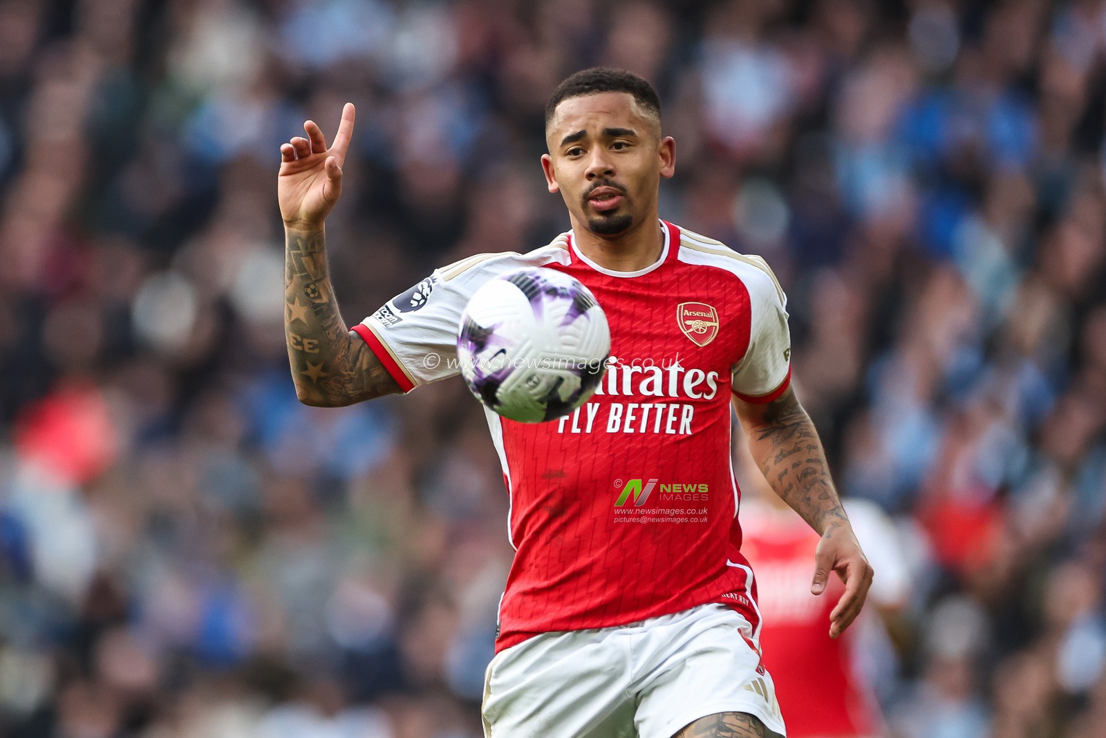 Gabriel Jesus of Arsenal in action during the Premier League match Manchester City vs Arsenal at Etihad Stadium, Manchester, United Kingdom, 31st March 2024

(Photo by Mark Cosgrove/News Images)