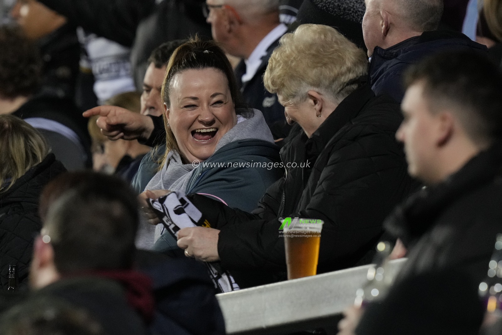 Hull FC fans celebrate as their side take the lead 6-4 during the Betfred Super League Round 5 match St Helens vs Hull FC at Totally Wicked Stadium, St Helens, United Kingdom, 17th March 2023

(Photo by Steve Flynn/News Images)