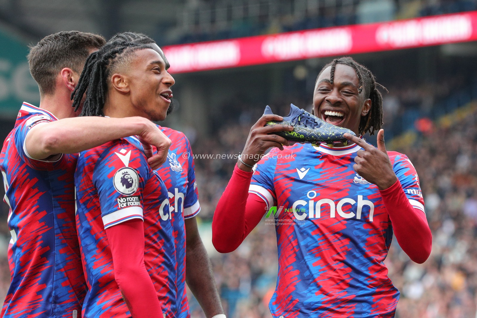Eberechi Eze #10 of Crystal Palace celebrates his goal to make it 1-3 during the Premier League match Leeds United vs Crystal Palace at Elland Road, Leeds, United Kingdom, 9th April 2023

(Photo by James Heaton/News Images)