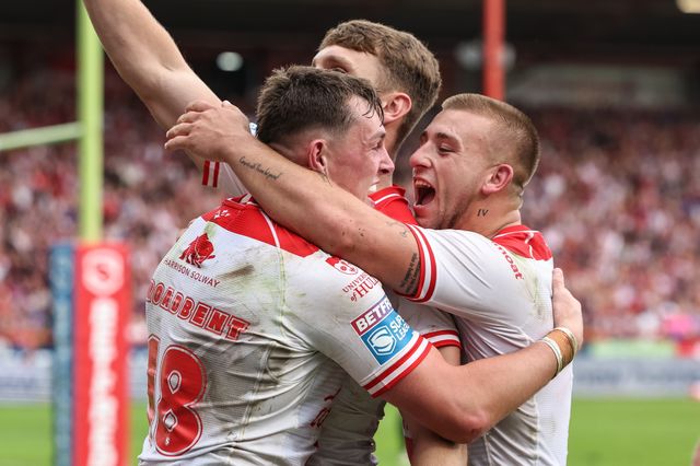 Jack Broadbent of Hull KR celebrates his try to make it 14-0 during the Betfred Super League Round 25 match Hull KR vs Hull FC at Sewell Group Craven Park, Kingston upon Hull, United Kingdom, 7th September 2025

(Photo by Mark Cosgrove/News Images)
