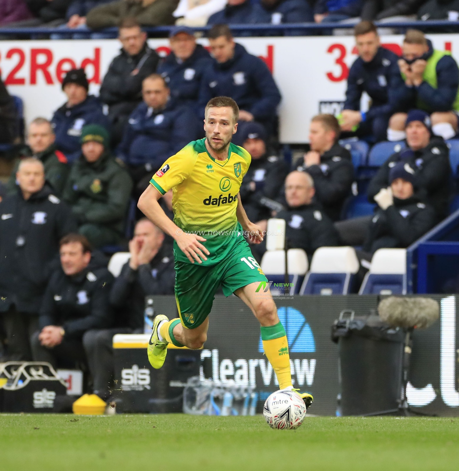 4th January 2020, Deepdale, Preston, England; Emirates FA Cup, Preston North End v Norwich City : Marco Stiepermann (18) of Norwich City runs with the ball

Credit: Conor Molloy/News Images
