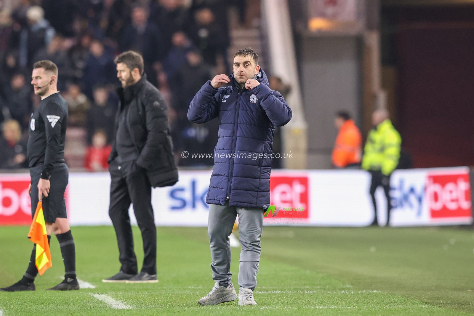 Ã–mer Riza manager of Cardiff City during the Sky Bet Championship match Middlesbrough vs Cardiff City at Riverside Stadium, Middlesbrough, United Kingdom, 4th January 2025

(Photo by Alfie Cosgrove/News Images)