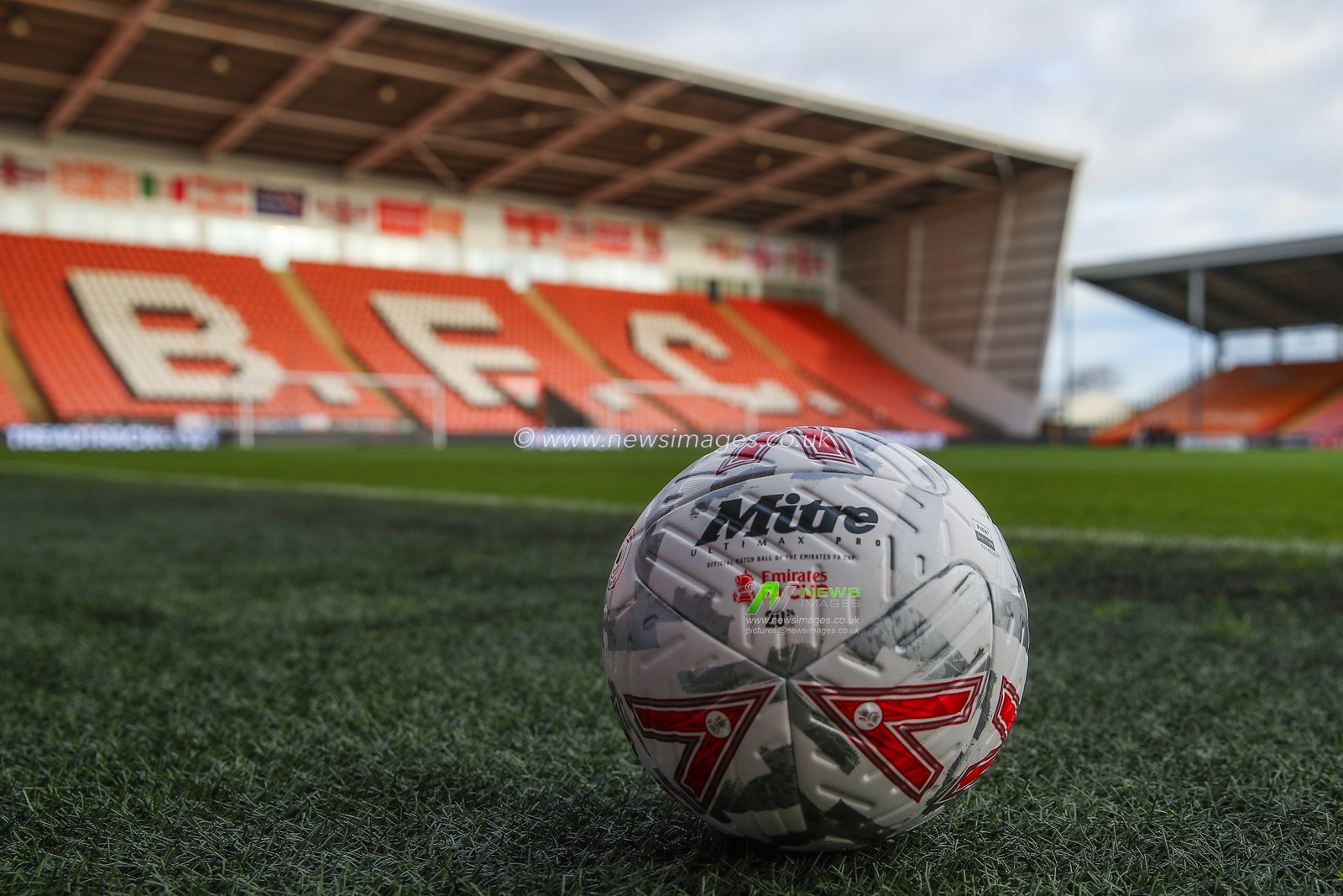 The Emirates FA Cup match ball ahead of the Emirates FA Cup 2nd Round match Blackpool vs Birmingham City at Bloomfield Road, Blackpool, United Kingdom, 1st December 2024

(Photo by Gareth Evans/News Images)
