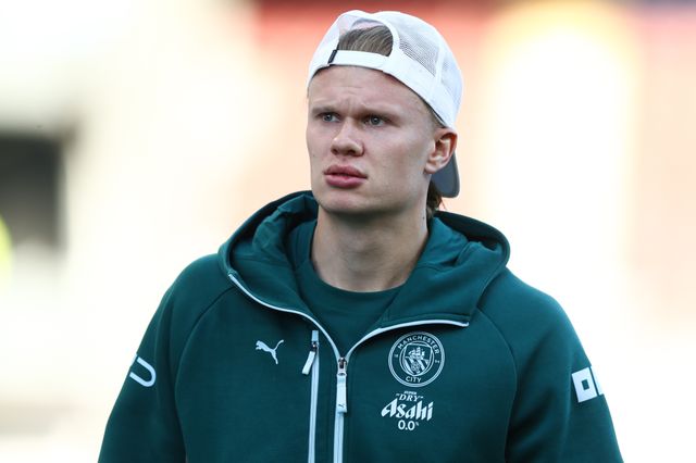 Erling Haland of Manchester City arrives ahead of the Premier League match Burnley vs Manchester City at Turf Moor, Burnley, United Kingdom on 22 April 2026

(Photo by Jorge Horsted/News Images)