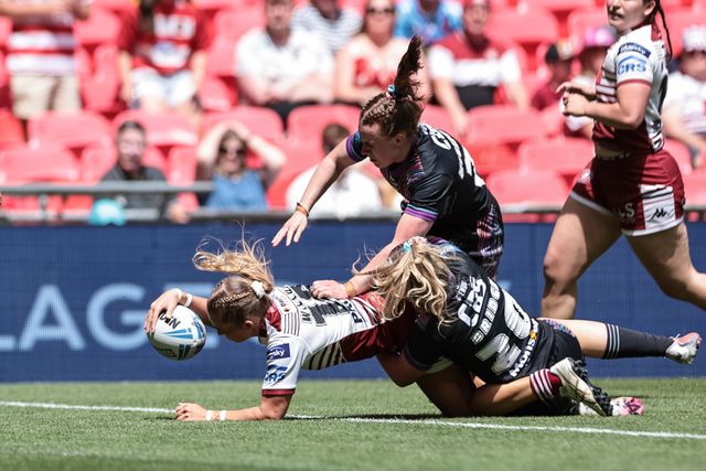 Remi Wilton of Wigan Warriors goes over for a try during the Betfred Women's Challenge Cup Final Wigan Warriors vs St Helens at Wembley Stadium, London, United Kingdom on 30 May 2026

(Photo by Mark Cosgrove/News Images)