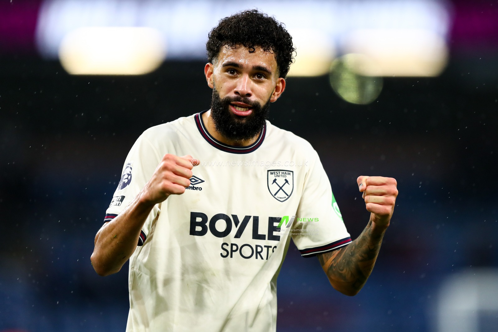 Pablo of West Ham United celebrates 0-2 win after the Premier League match Burnley vs West Ham United at Turf Moor, Burnley, United Kingdom on 07 February 2026

(Photo by Jorge Horsted/News Images)