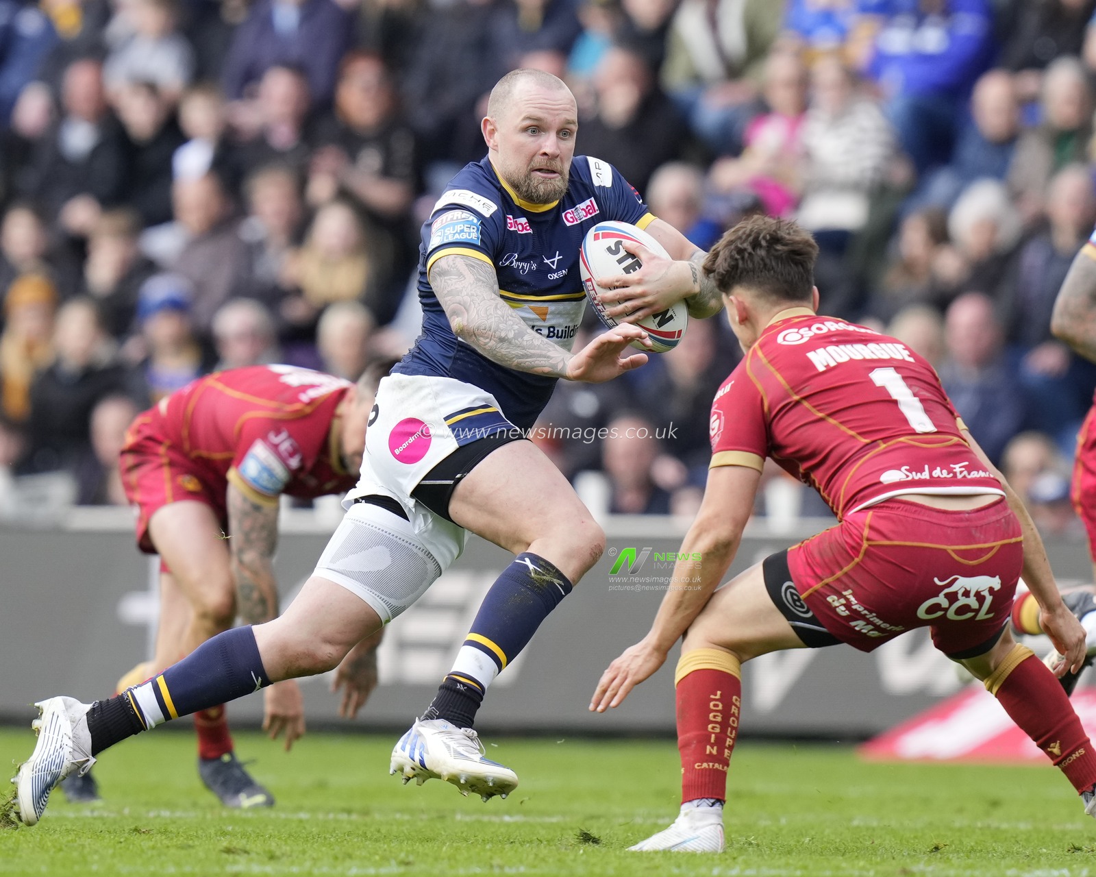 Blake Austin #6 of Leeds Rhinos makes a break during the Betfred Super League Round 6 match Leeds Rhinos vs Catalans Dragons at Headingley Stadium, Leeds, United Kingdom, 25th March 2023

(Photo by Steve Flynn/News Images)