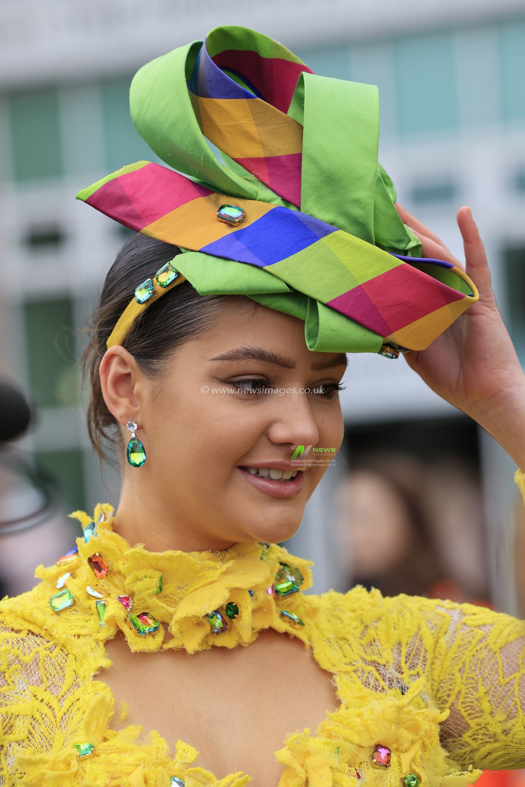 Ladies dressed up for Ladies Day during the Randox Grand National festival 2023 Ladies Day at Aintree Racecourse, Liverpool, United Kingdom, 14th April 2023

(Photo by Conor Molloy/News Images)