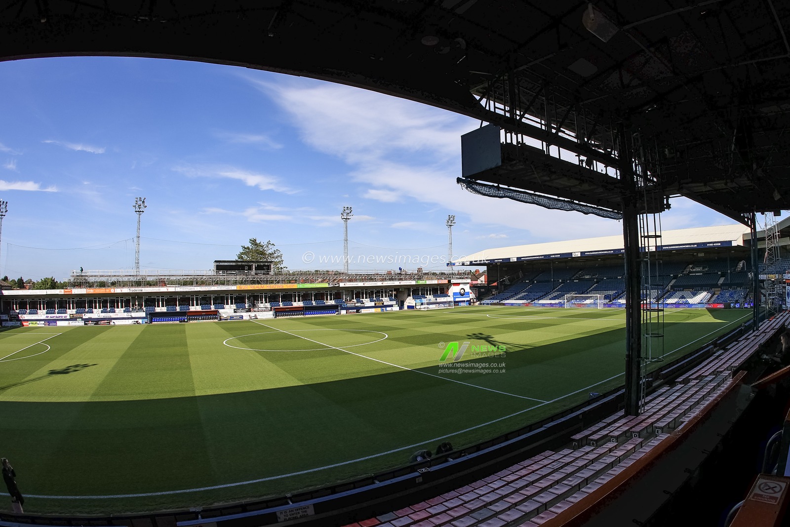 A general view of Kenilworth Road