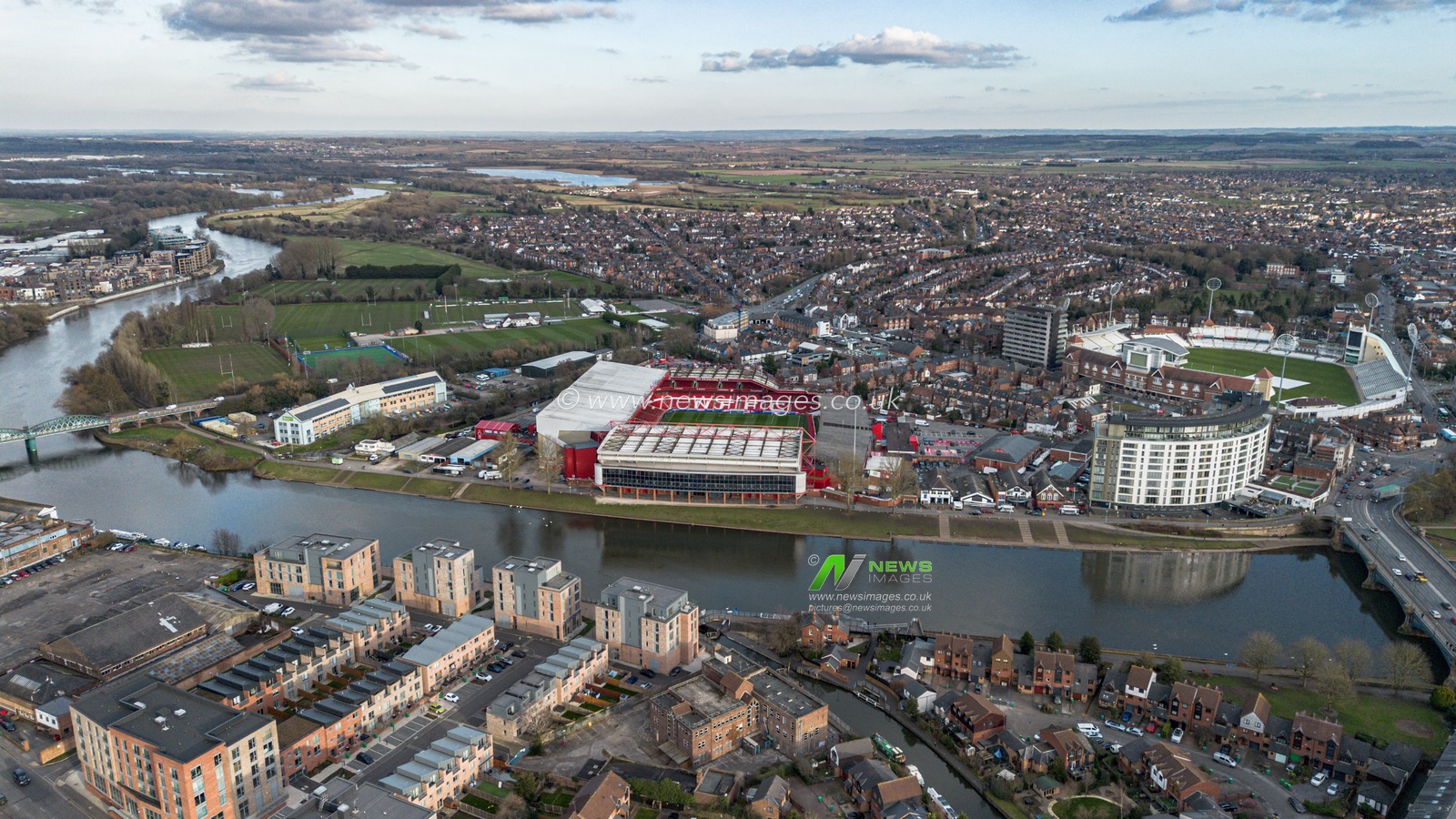 An areal view of City Ground during the Emirates FA Cup 5th Round match Nottingham Forest vs Ipswich Town at City Ground, Nottingham, United Kingdom, 3rd March 2025

(Photo by Alfie Cosgrove/News Images)
