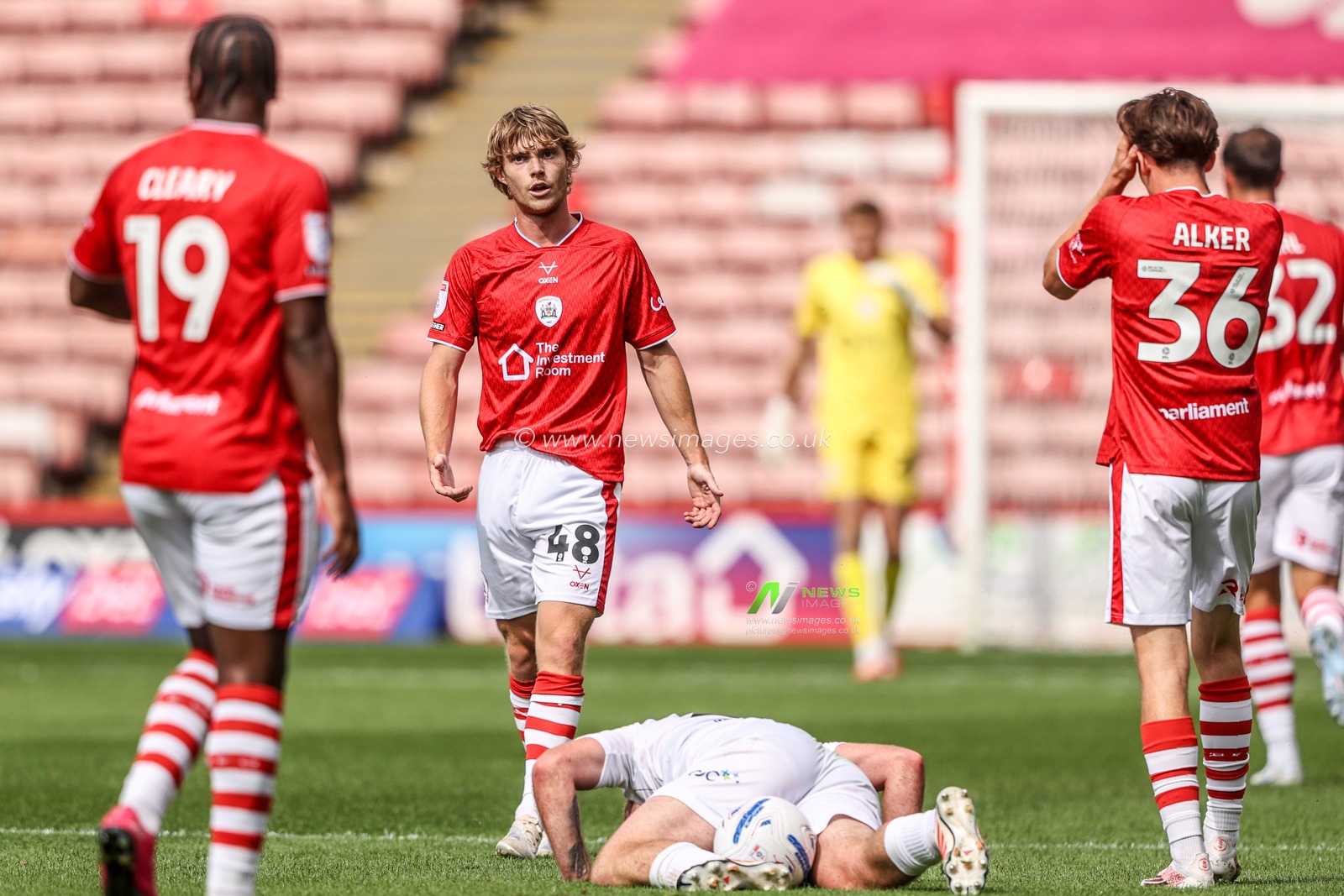 Sky Bet League One: Barnsley v Bromley