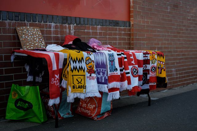 Club merchandise like scarfs and hats sold by vendors outside the stadium during the Sky Bet Championship match Sheffield United vs Blackburn Rovers at Bramall Lane, Sheffield, United Kingdom on 22 April 2026

(Photo by Maynard Manyowa/News Images)