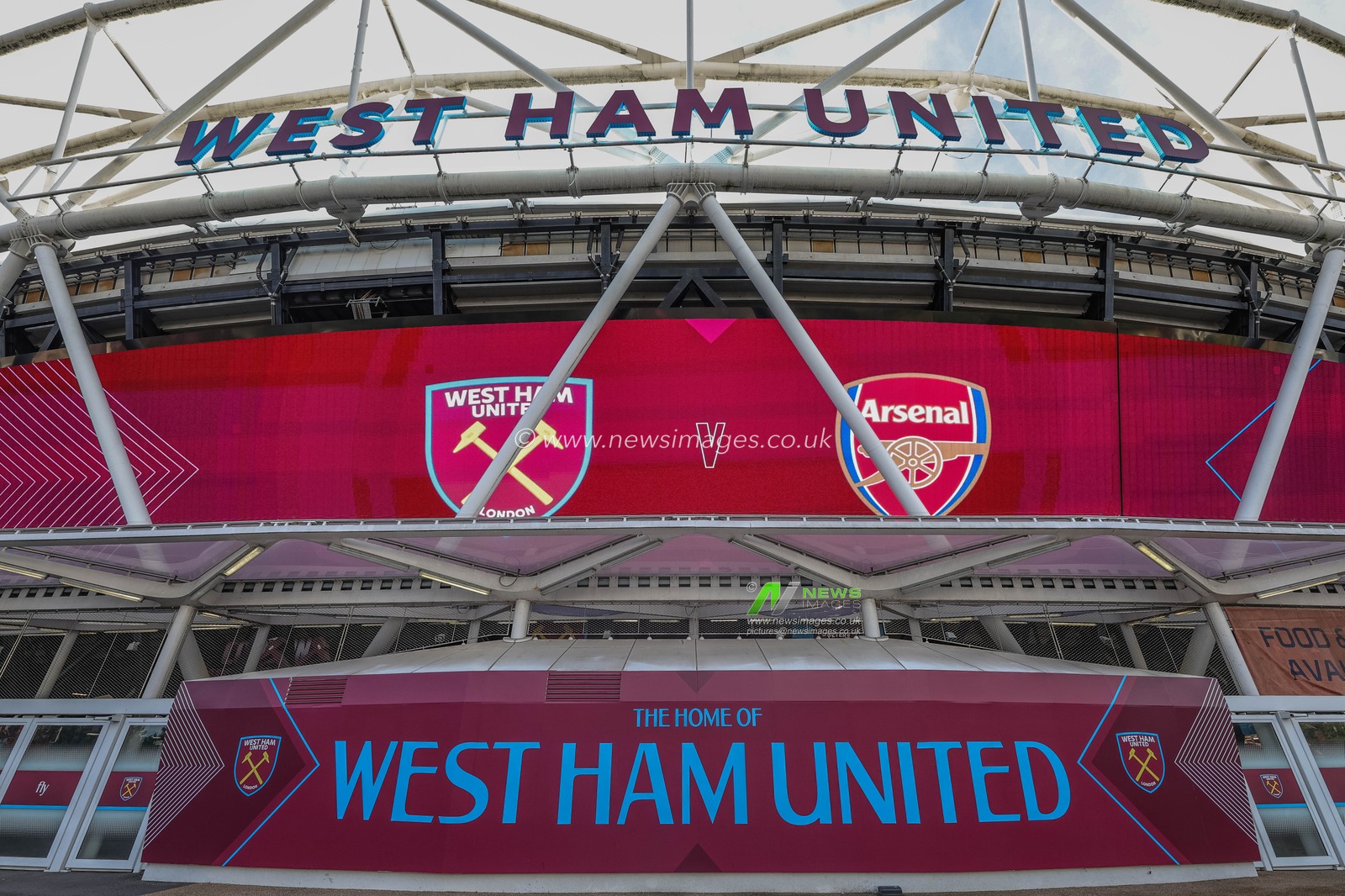 A general vie of The London Stadium ahead of the Carabao Cup Fourth Round match West Ham United vs Arsenal at London Stadium, London, United Kingdom, 1st November 2023

(Photo by Mark Cosgrove/News Images)
