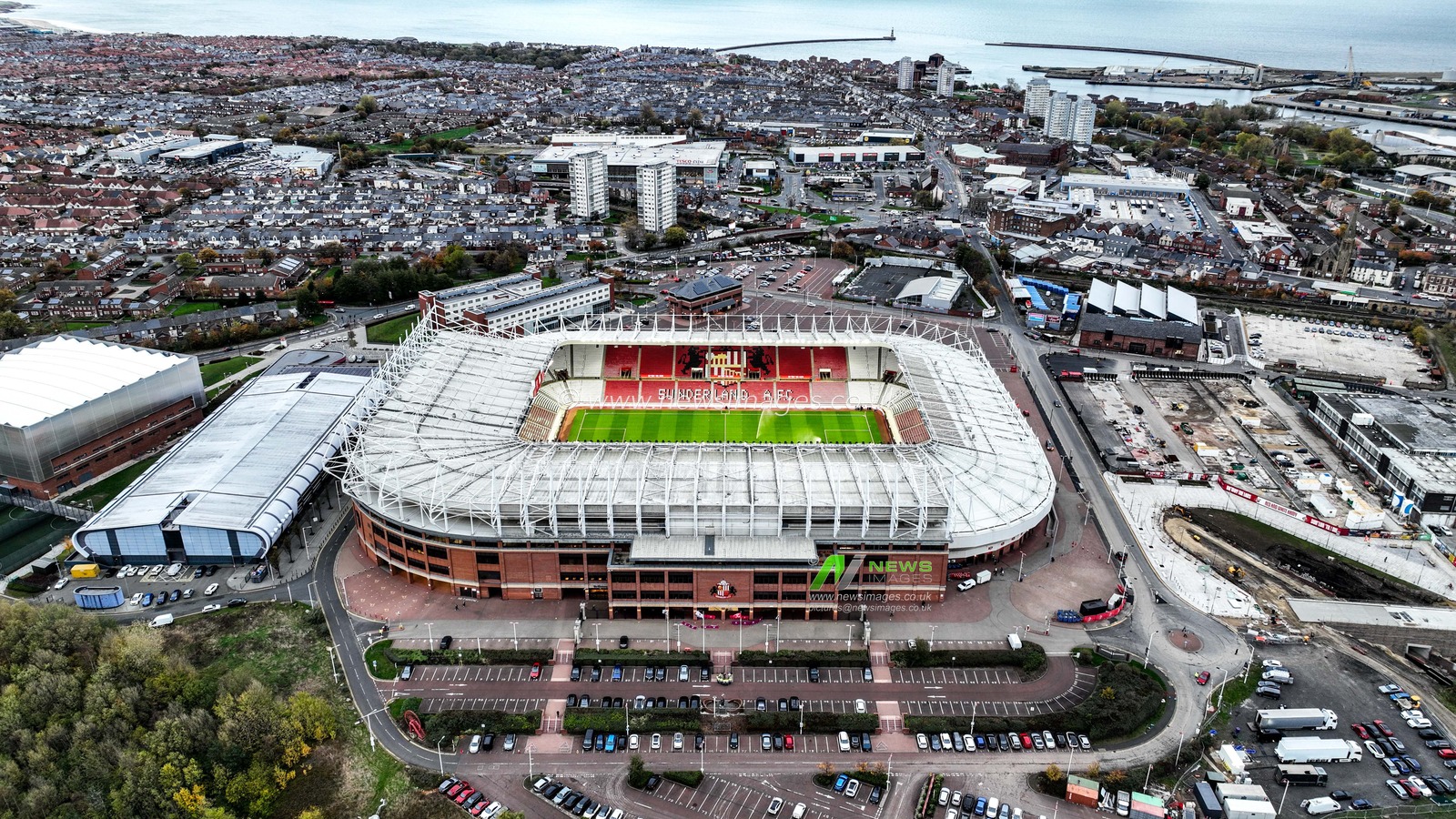 An areal view of the Stadium Of Light ahead of the Premier League match Sunderland vs Everton at Stadium Of Light, Sunderland, United Kingdom, 3rd November 2025

(Photo by Alfie Cosgrove/News Images)

*** GER AUT SUI OUT ***
