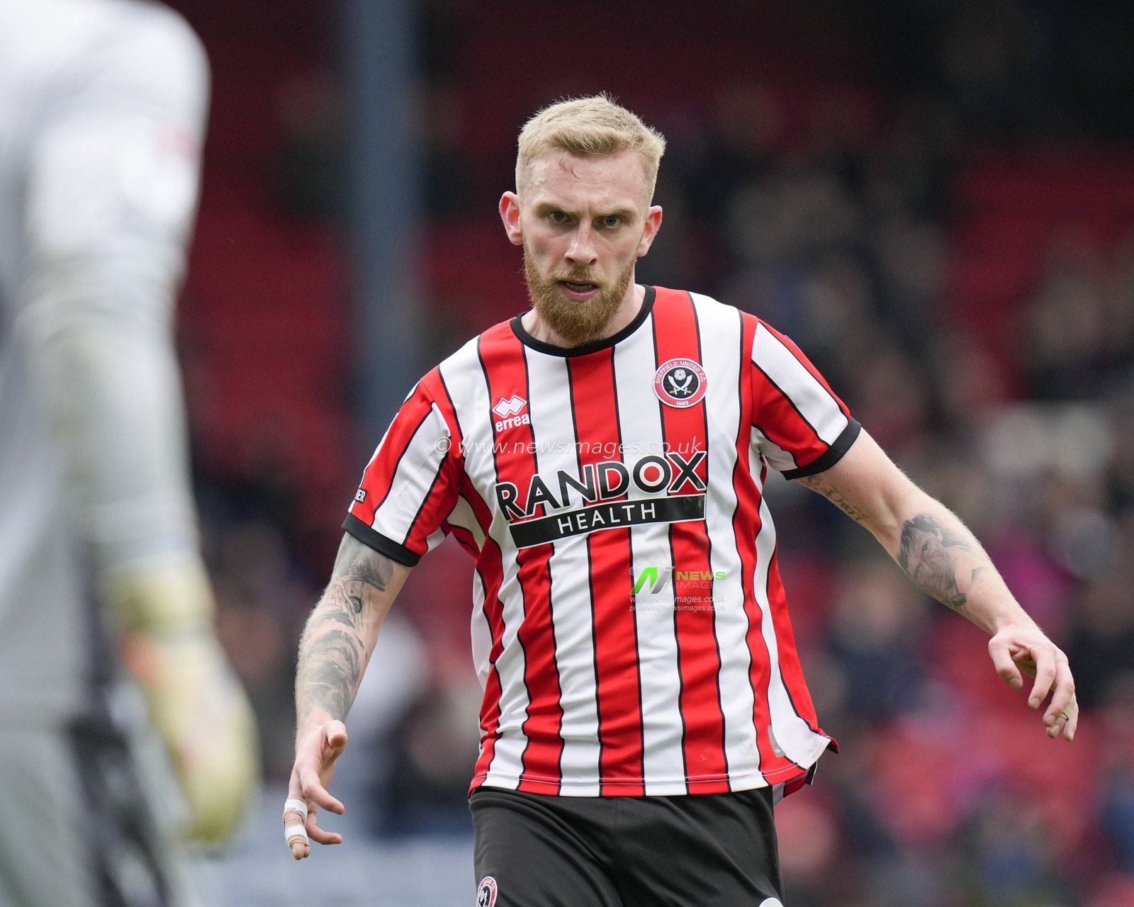 Oliver McBurnie #9 of Sheffield United chases the ball during the Sky Bet Championship match Blackburn Rovers vs Sheffield United at Ewood Park, Blackburn, United Kingdom, 4th March 2023

(Photo by Steve Flynn/News Images)