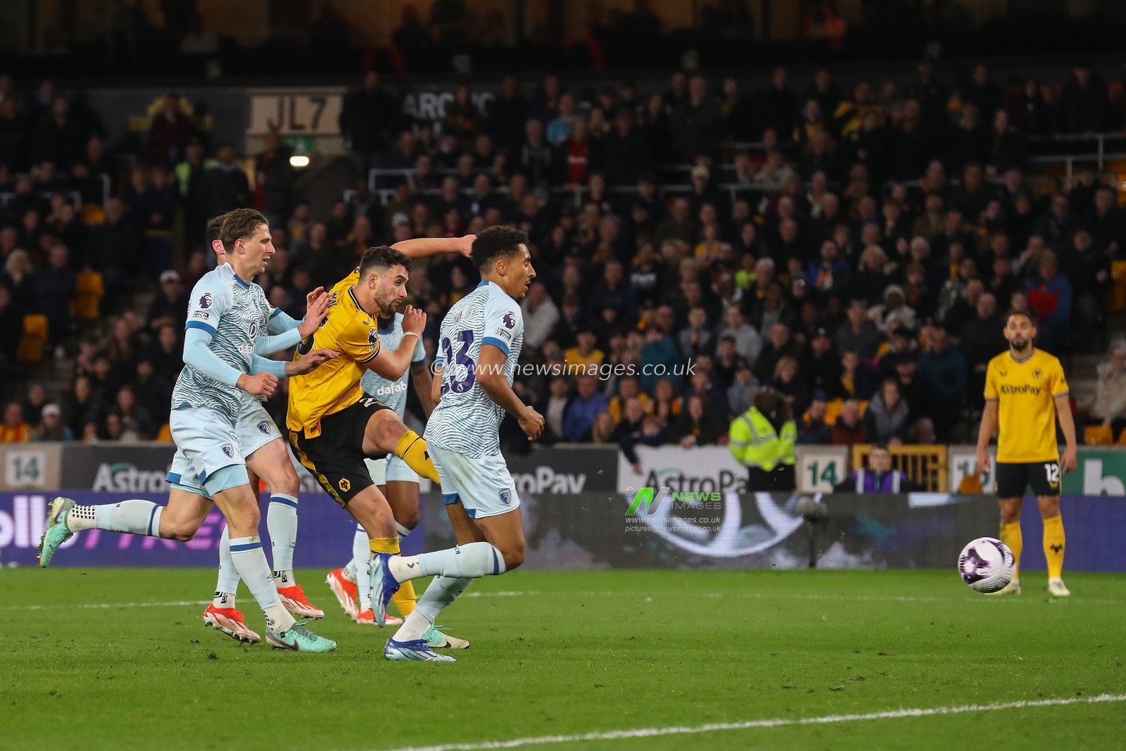 Max Kilman of Wolverhampton Wanderers scores a goal but I ruled offside immediately during the Premier League match Wolverhampton Wanderers vs Bournemouth at Molineux, Wolverhampton, United Kingdom, 24th April 2024

(Photo by Gareth Evans/News Images)