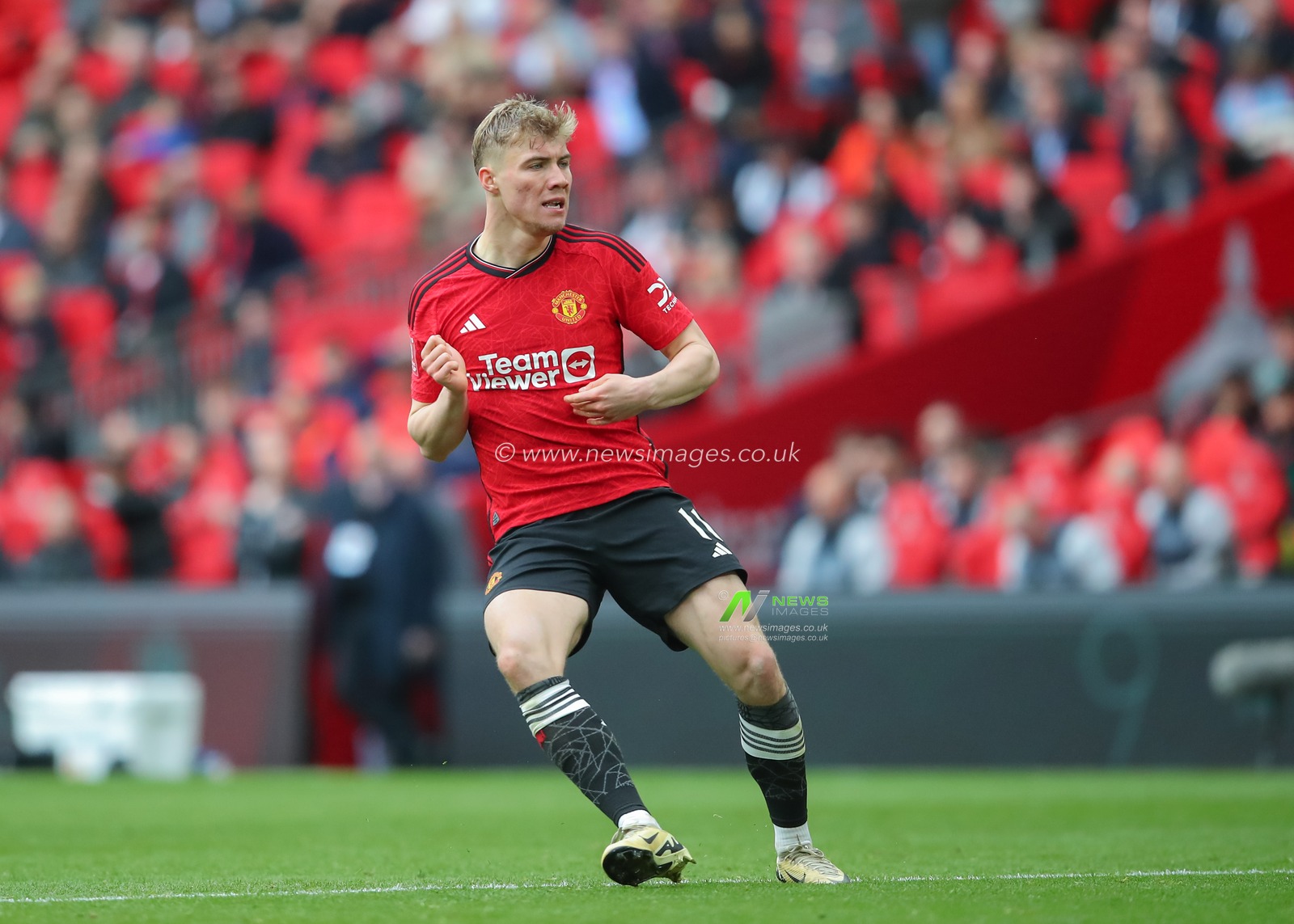 Rasmus HÃ¸jlund of Manchester United, during the Emirates FA Cup Semi-Final match Coventry City vs Manchester United at Wembley Stadium, London, United Kingdom, 21st April 2024

(Photo by Gareth Evans/News Images)