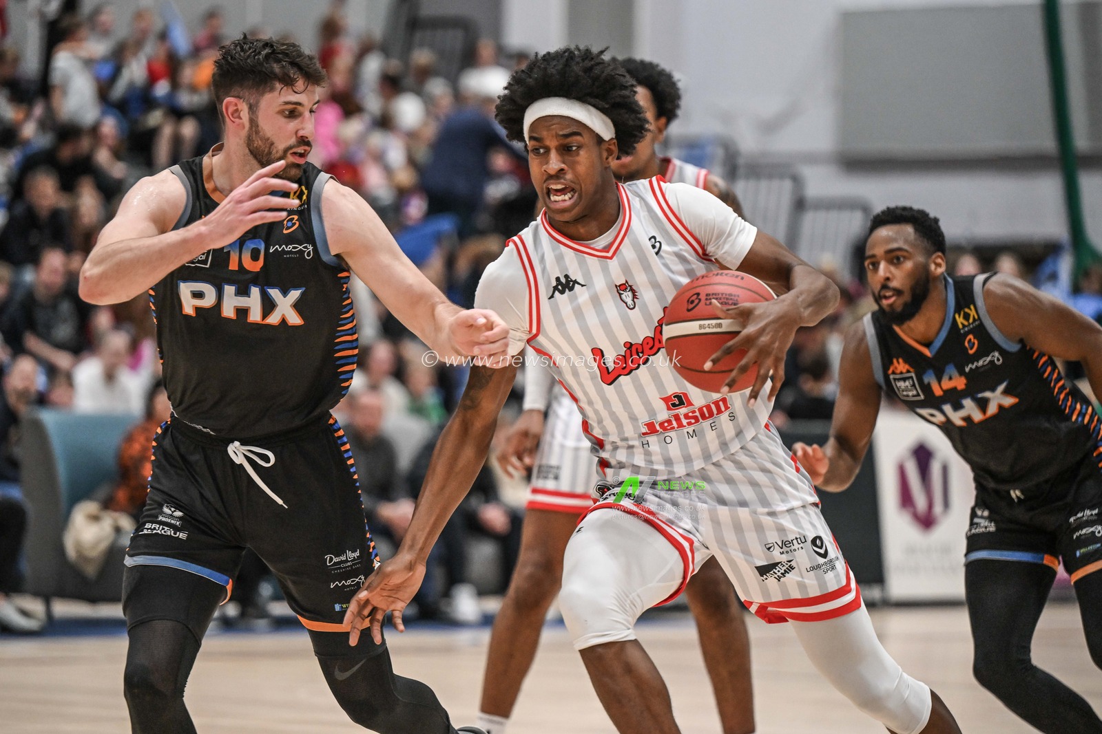 Miryne Thomas of Leicester Riders in action during the British Basketball Championship match Cheshire Phoenix vs Leicester Riders at Ellesmere Port Sports Village, Ellesmere Port, United Kingdom, 12th November 2023

(Photo by Craig Thomas/News Images)