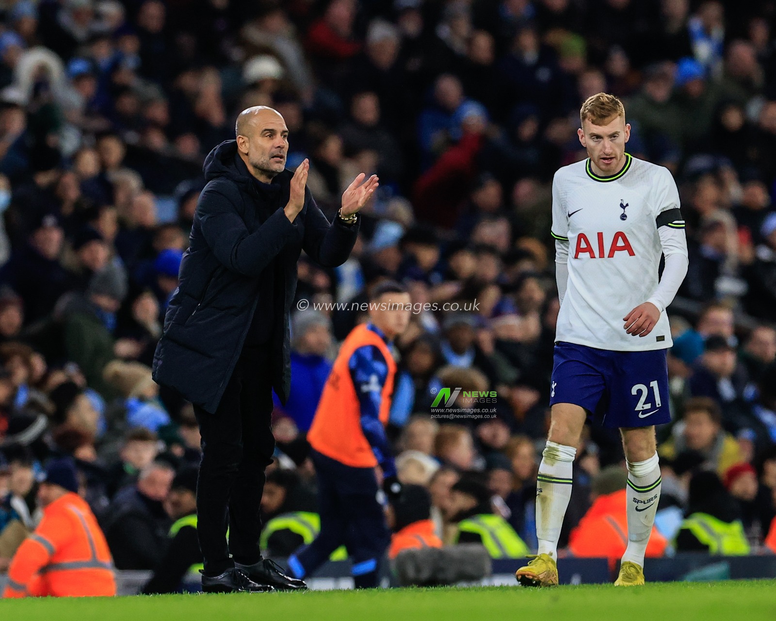 Pep Guardiola manager of Manchester City applauds his players during the Premier League match Manchester City vs Tottenham Hotspur at Etihad Stadium, Manchester, United Kingdom, 19th January 2023

(Photo by Conor Molloy/News Images)